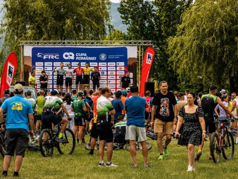 Zona de start-sosire la Vidraru Bike Challenge